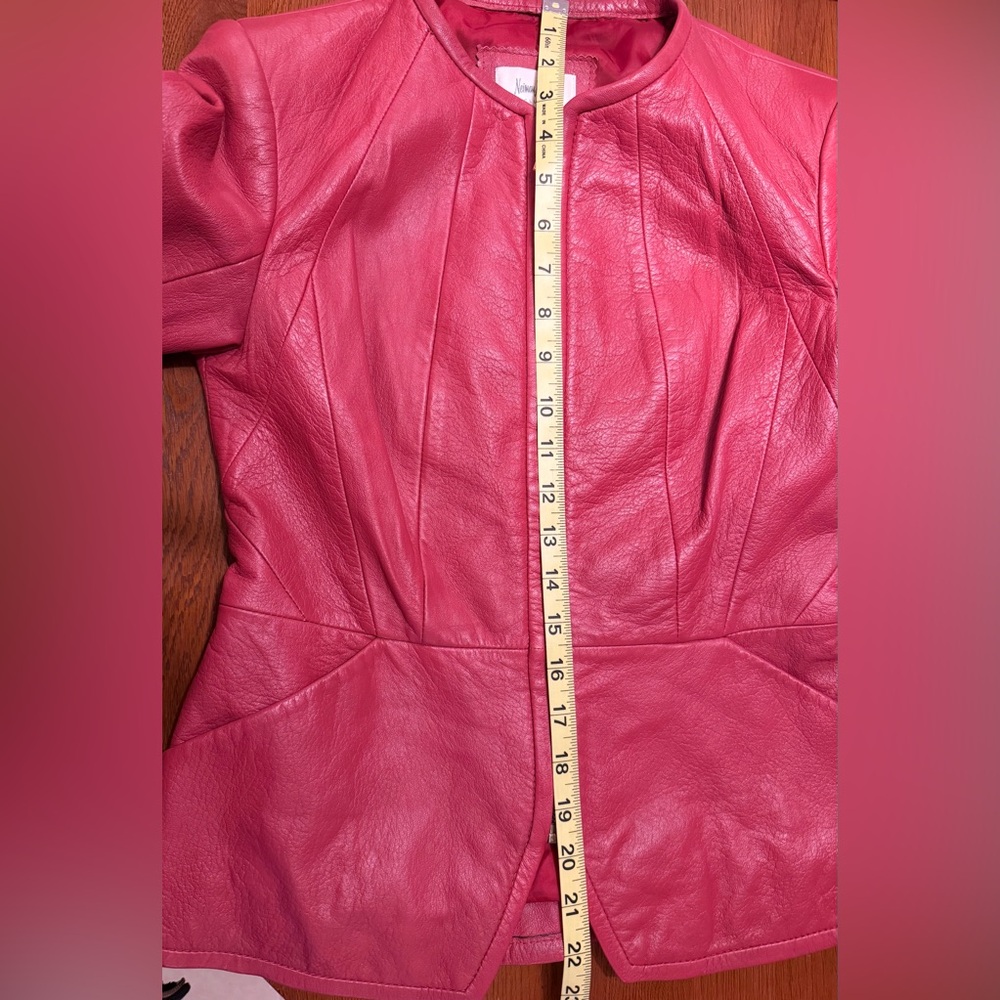 Neiman Marcus Women's XS Red Leather Jacket - GORGEOUS with pockets! - Picture 7 of 8